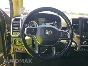 2019 Ram 1500 Laramie Crew Cab Short Bed - miniatura 10