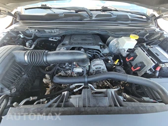 2019 Ram 1500 Laramie Crew Cab Short Bed - miniatura 15