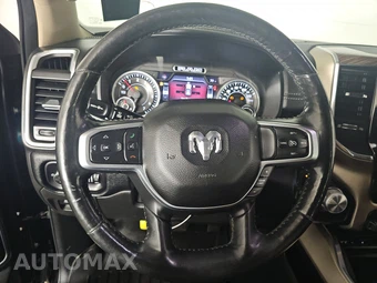 2019 Ram 1500 Laramie Crew Cab Short Bed – miniatura 10