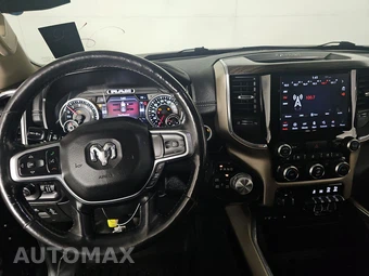 2019 Ram 1500 Laramie Crew Cab Short Bed – miniatura 11