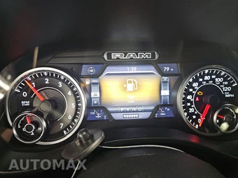 2019 Ram 1500 Laramie Crew Cab Short Bed – miniatura 12