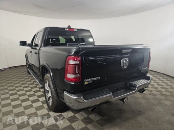 2019 Ram 1500 Laramie Crew Cab Short Bed – miniatura 6