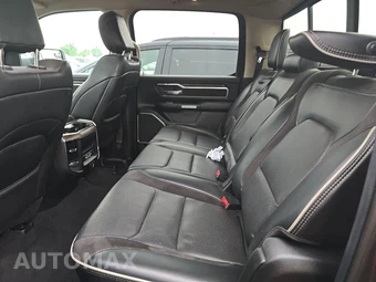 2019 Ram 1500 Laramie Crew Cab Short Bed - miniatura 18
