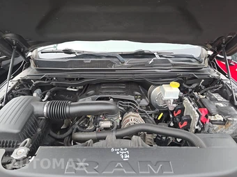 2019 Ram 1500 Laramie Crew Cab Short Bed - miniatura 21