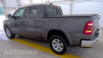 2019 Ram 1500 Laramie Crew Cab Short Bed - miniatura 6