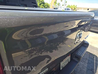 2019 Ram 1500 Laramie Crew Cab Short Bed - miniatura 24