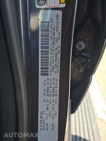 2019 Ram 1500 Laramie Crew Cab Short Bed - miniatura 5
