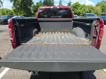 2019 Ram 1500 Laramie Extended Cab Medium Bed - miniatura 14