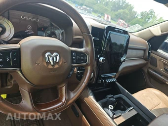 2019 Ram 1500 Laramie Longhorn Crew Cab Medium Bed - miniatura 11