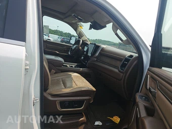 2019 Ram 1500 Laramie Longhorn Crew Cab Medium Bed - miniatura 8