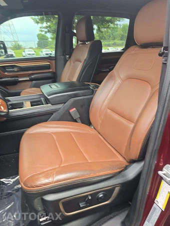 2019 Ram 1500 Laramie Longhorn Crew Cab Short Bed - miniatura 6