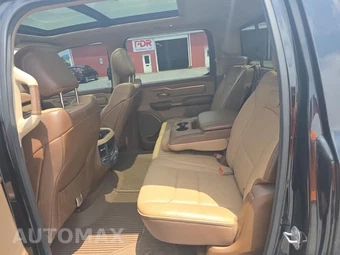 2019 Ram 1500 Laramie Longhorn Crew Cab Short Bed - miniatura 10