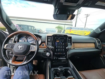 2019 Ram 1500 Laramie Longhorn Crew Cab Short Bed - miniatura 11