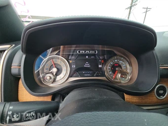 2019 Ram 1500 Laramie Longhorn Crew Cab Short Bed - miniatura 12