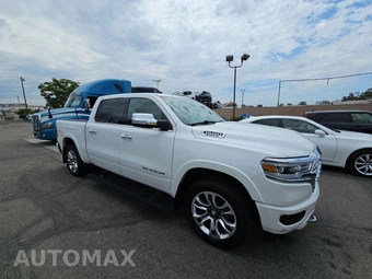 2019 Ram 1500 Laramie Longhorn Crew Cab Short Bed - miniatura 3