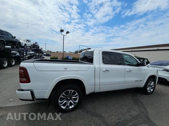 2019 Ram 1500 Laramie Longhorn Crew Cab Short Bed - miniatura 4