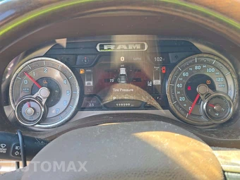 2019 Ram 1500 Laramie Longhorn Crew Cab Short Bed - miniatura 9