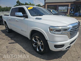 2019 Ram 1500 Laramie Longhorn Crew Cab Short Bed - miniatura 4