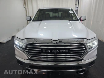 2019 Ram 1500 Laramie Longhorn Crew Cab Short Bed - miniatura 2