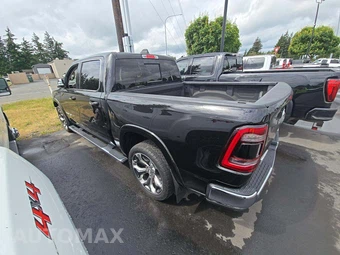 2019 Ram 1500 Laramie Longhorn Crew Cab Short Bed - miniatura 2