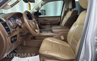 2019 Ram 1500 Laramie Longhorn Crew Cab Short Bed - miniatura 19