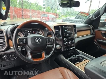 2019 Ram 1500 Laramie Longhorn Crew Cab Short Bed - miniatura 14