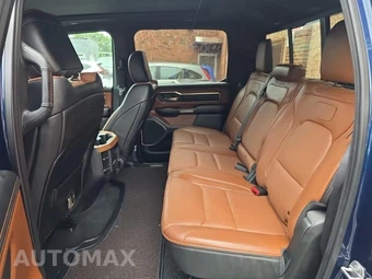 2019 Ram 1500 Laramie Longhorn Crew Cab Short Bed - miniatura 16