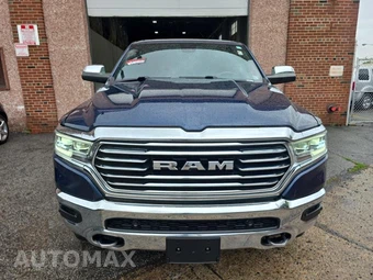 2019 Ram 1500 Laramie Longhorn Crew Cab Short Bed - miniatura 2