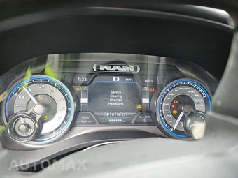 2019 Ram 1500 Limited Crew Cab Medium Bed – miniatura 12