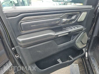 2019 Ram 1500 Limited Crew Cab Medium Bed – miniatura 9