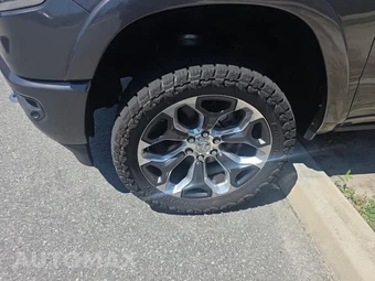 2019 Ram 1500 Limited Crew Cab Short Bed - miniatura 8