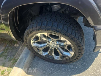 2019 Ram 1500 Limited Crew Cab Short Bed - miniatura 9