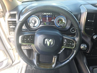 2019 Ram 1500 Limited Crew Cab Short Bed - miniatura 10