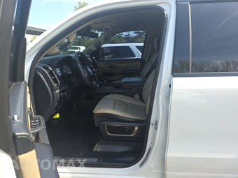 2019 Ram 1500 Limited Crew Cab Short Bed - miniatura 7