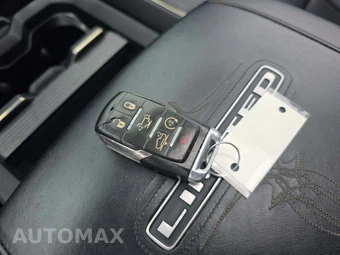 2019 Ram 1500 Limited Crew Cab Short Bed - miniatura 8