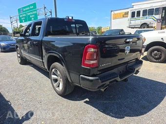 2019 Ram 1500 Limited Crew Cab Short Bed - miniatura 2