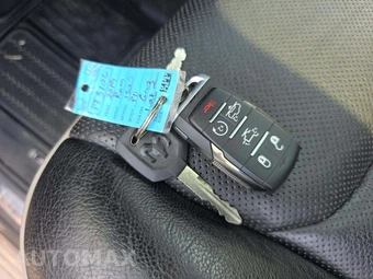 2019 Ram 1500 Limited Crew Cab Short Bed - miniatura 5