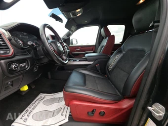 2019 Ram 1500 Rebel Extended Cab Medium Bed – miniatura 7