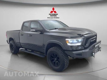 2019 Ram 1500 Rebel Extended Cab Medium Bed - miniatura 3