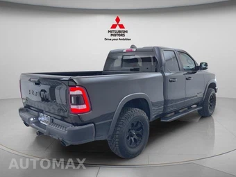 2019 Ram 1500 Rebel Extended Cab Medium Bed - miniatura 4