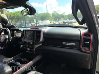 2019 Ram 1500 Rebel Extended Cab Medium Bed - miniatura 19