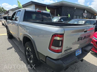 2019 Ram 1500 Rebel Extended Cab Medium Bed - miniatura 2