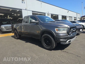 2019 Ram 1500 Rebel Extended Cab Medium Bed - miniatura 3