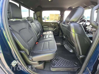 2019 Ram 1500 Sport Crew Cab Medium Bed - miniatura 13