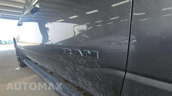 2019 Ram 1500 Sport Crew Cab Medium Bed - miniatura 22