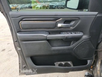 2019 Ram 1500 Sport Crew Cab Medium Bed - miniatura 3