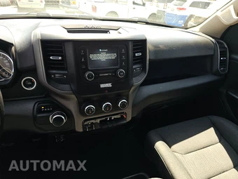 2019 Ram 1500 Tradesman Crew Cab Medium Bed - miniatura 11