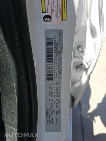 2019 Ram 1500 Tradesman Crew Cab Medium Bed - miniatura 14