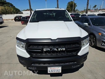 2019 Ram 1500 Tradesman Crew Cab Medium Bed - miniatura 2