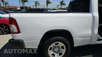2019 Ram 1500 Tradesman Crew Cab Medium Bed - miniatura 27